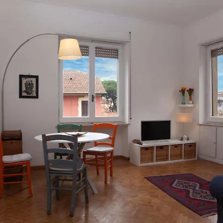 Monte Sacro By Interhome * Roma